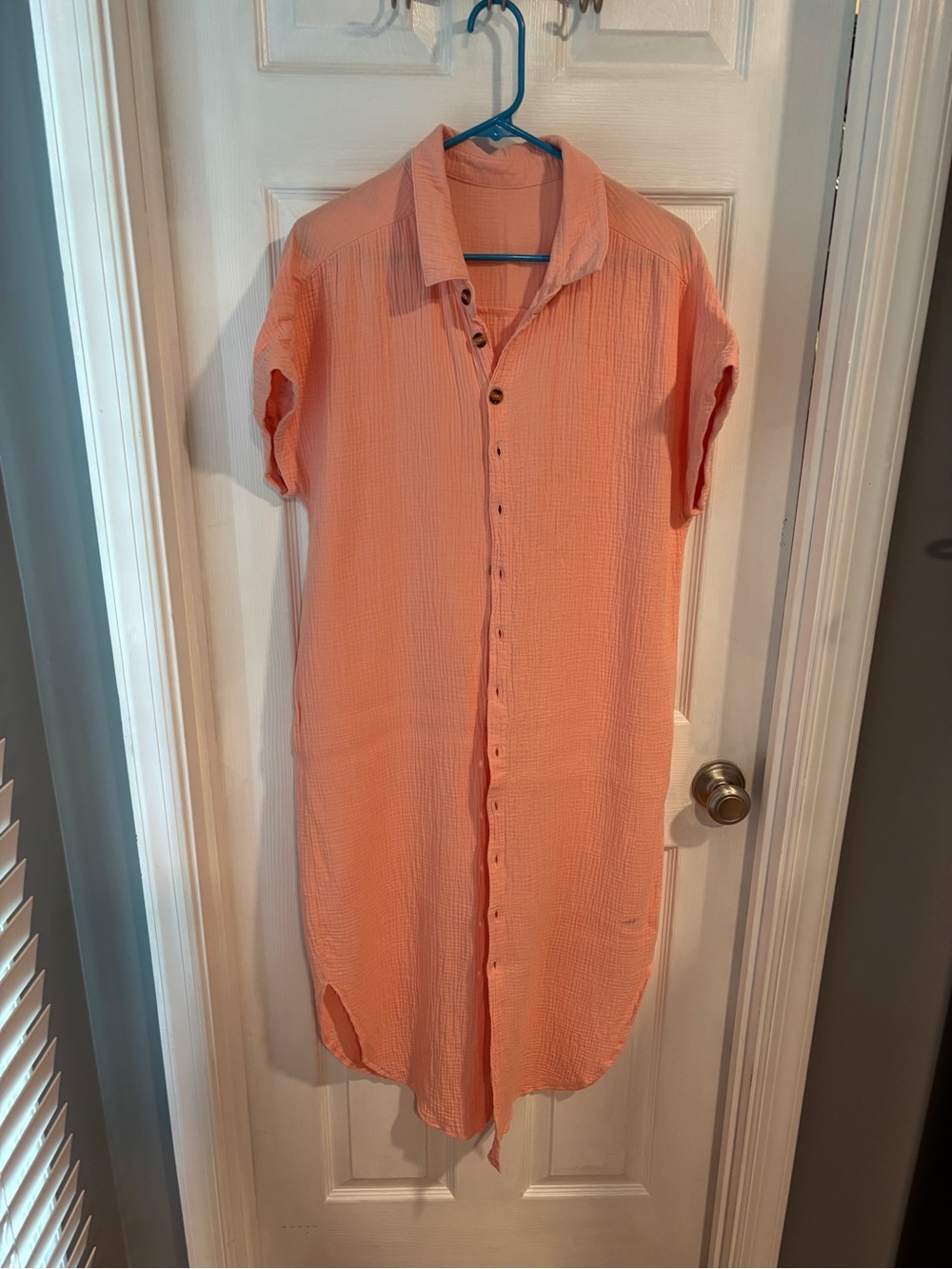 Women’s Short Sleeve Button-Down Shirt Dress - Peach